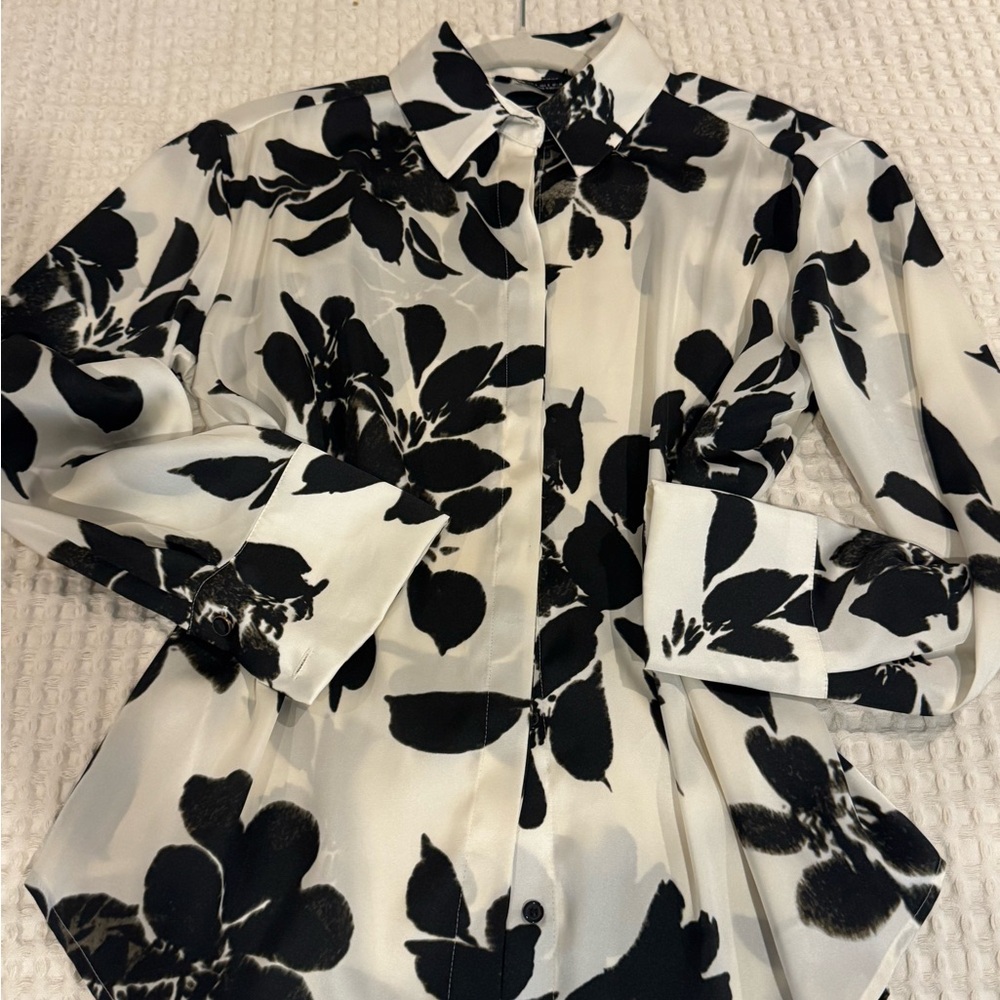 Zara Black and White Floral Button Down Shirt